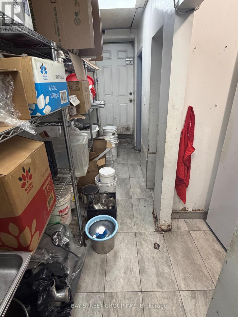 189 Dundas Street W, Toronto, Ontario  M5G 1C7 - Photo 8 - C14110944