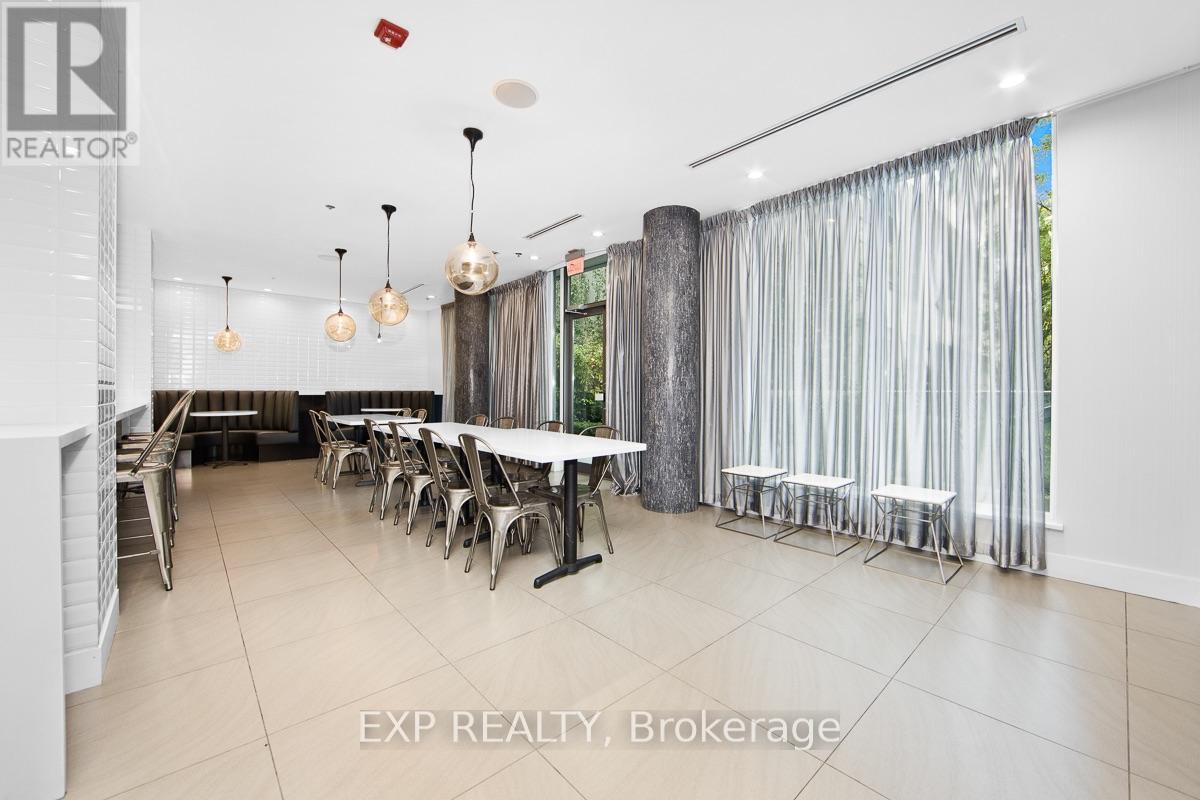 216 - 377 Madison Avenue, Toronto, Ontario  M4V 3E1 - Photo 26 - C14110984