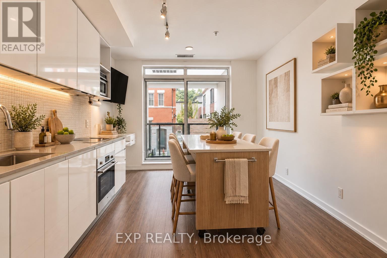 216 - 377 Madison Avenue, Toronto, Ontario  M4V 3E1 - Photo 4 - C14110984