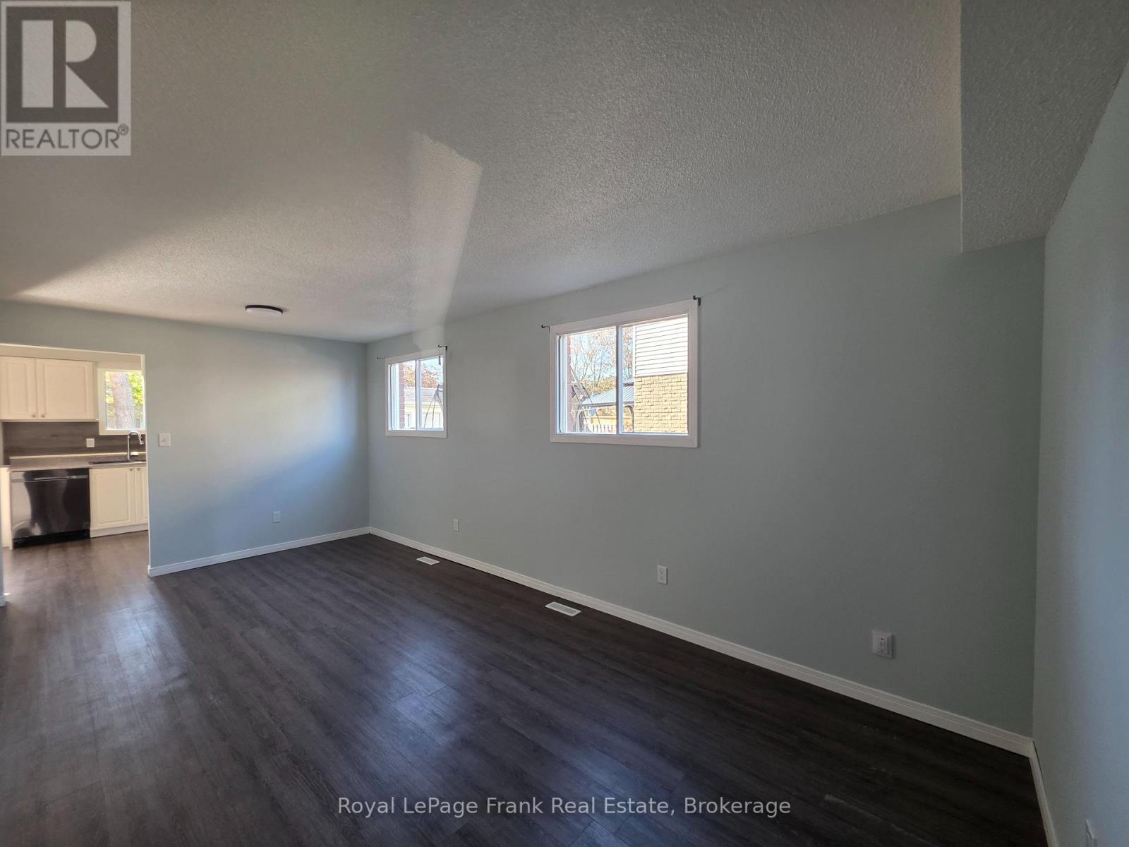 35 Kingsview Court, Clarington (Courtice), Ontario  L1E 1E7 - Photo 12 - E14110946
