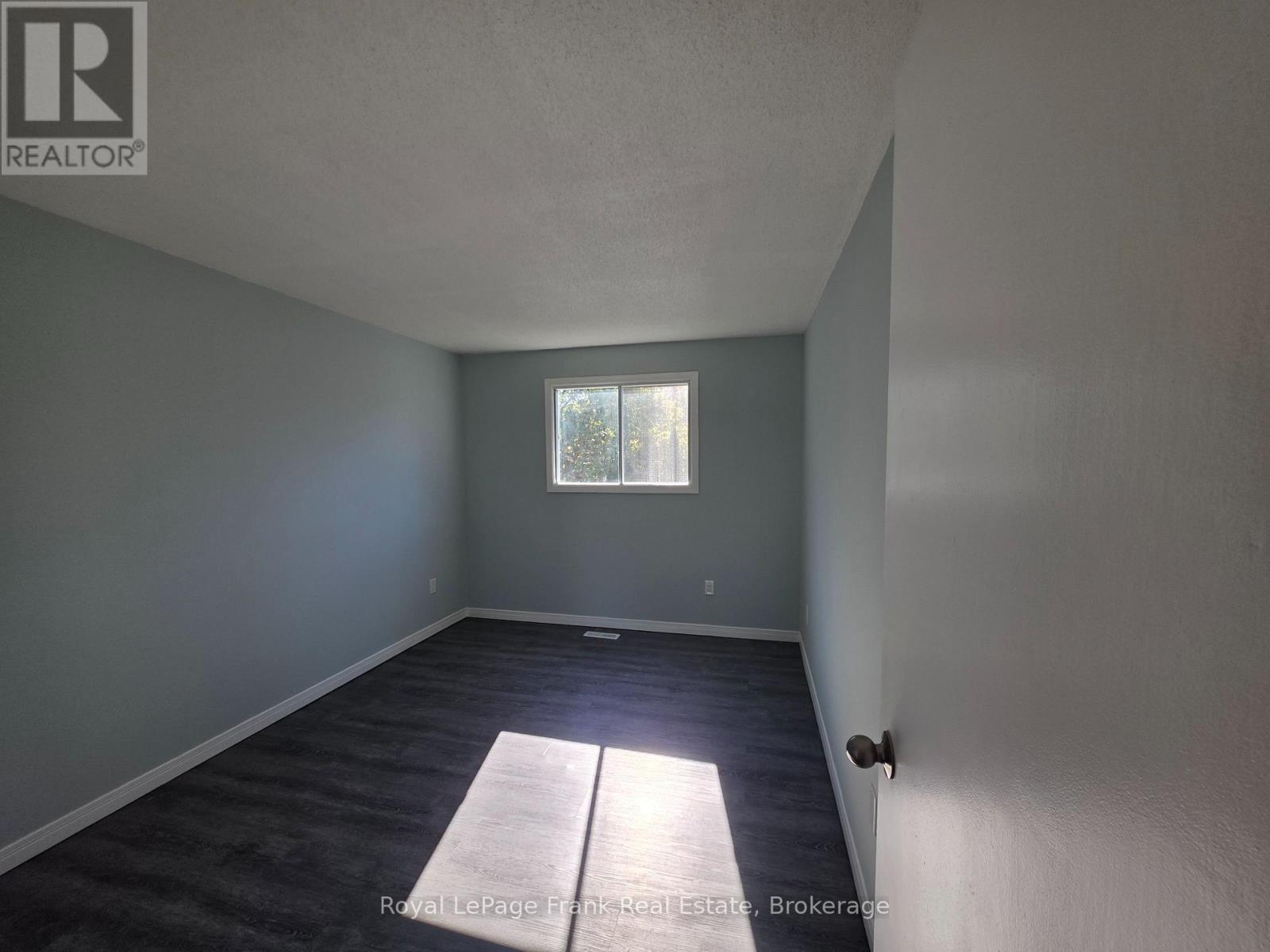 35 Kingsview Court, Clarington (Courtice), Ontario  L1E 1E7 - Photo 14 - E14110946
