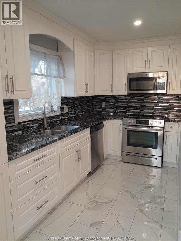 1124 Ellis Street East, Windsor, Ontario  N8X 2J3 - Photo 6 - 26026100