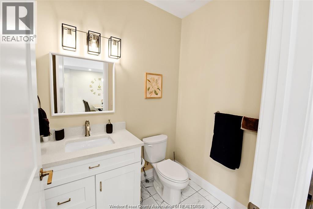 937 Walker, Windsor, Ontario  N8Y 0B4 - Photo 9 - 26026078