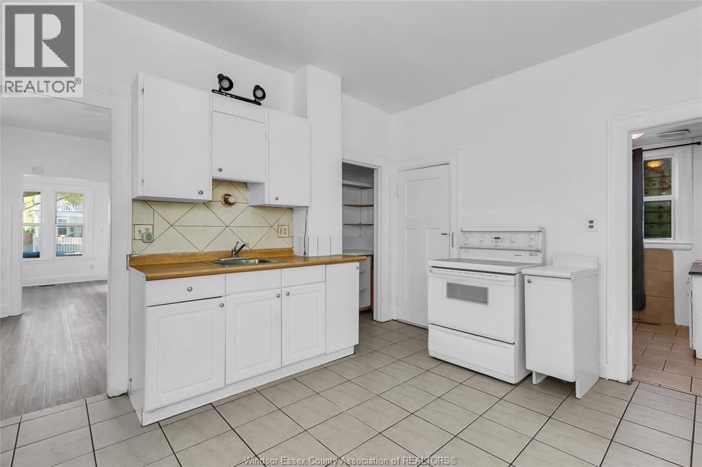 1022-1024 Lincoln Road, Windsor, Ontario  N8Y 2H4 - Photo 10 - 26025987