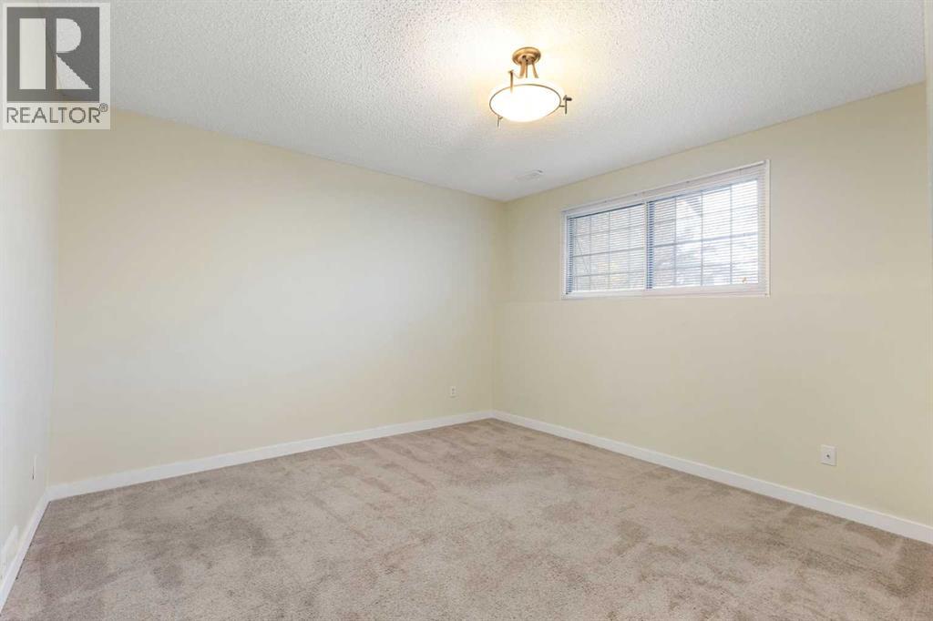 20 Dalhousie Crescent NW