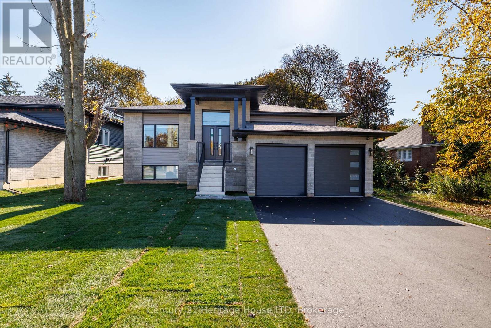 338 SUGARLOAF STREET, Port Colborne, Ontario