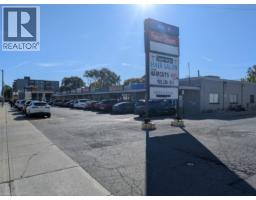 1128 FENNELL Avenue E, Hamilton, Ontario