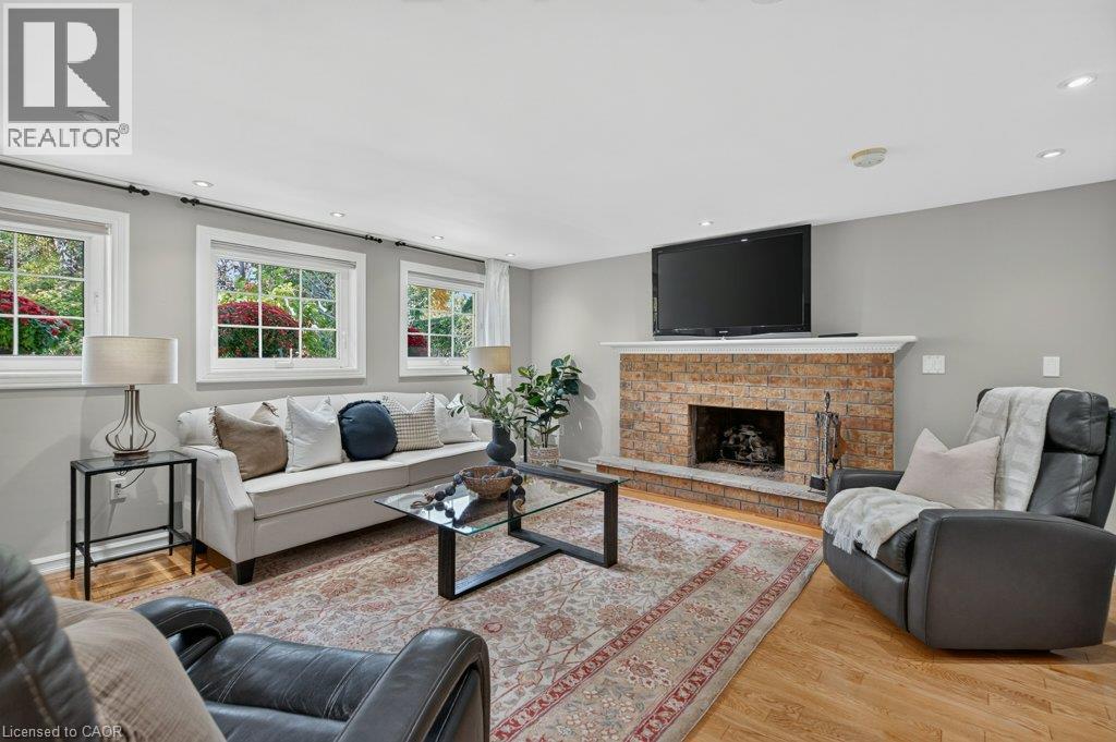 600 Holly Hill Crescent, Burlington, Ontario  L7L 3Z7 - Photo 26 - 40873232