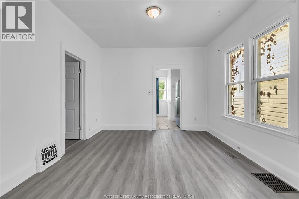 1022-1024 Lincoln Road, Windsor, Ontario  N8Y 2H4 - Photo 6 - 26025985