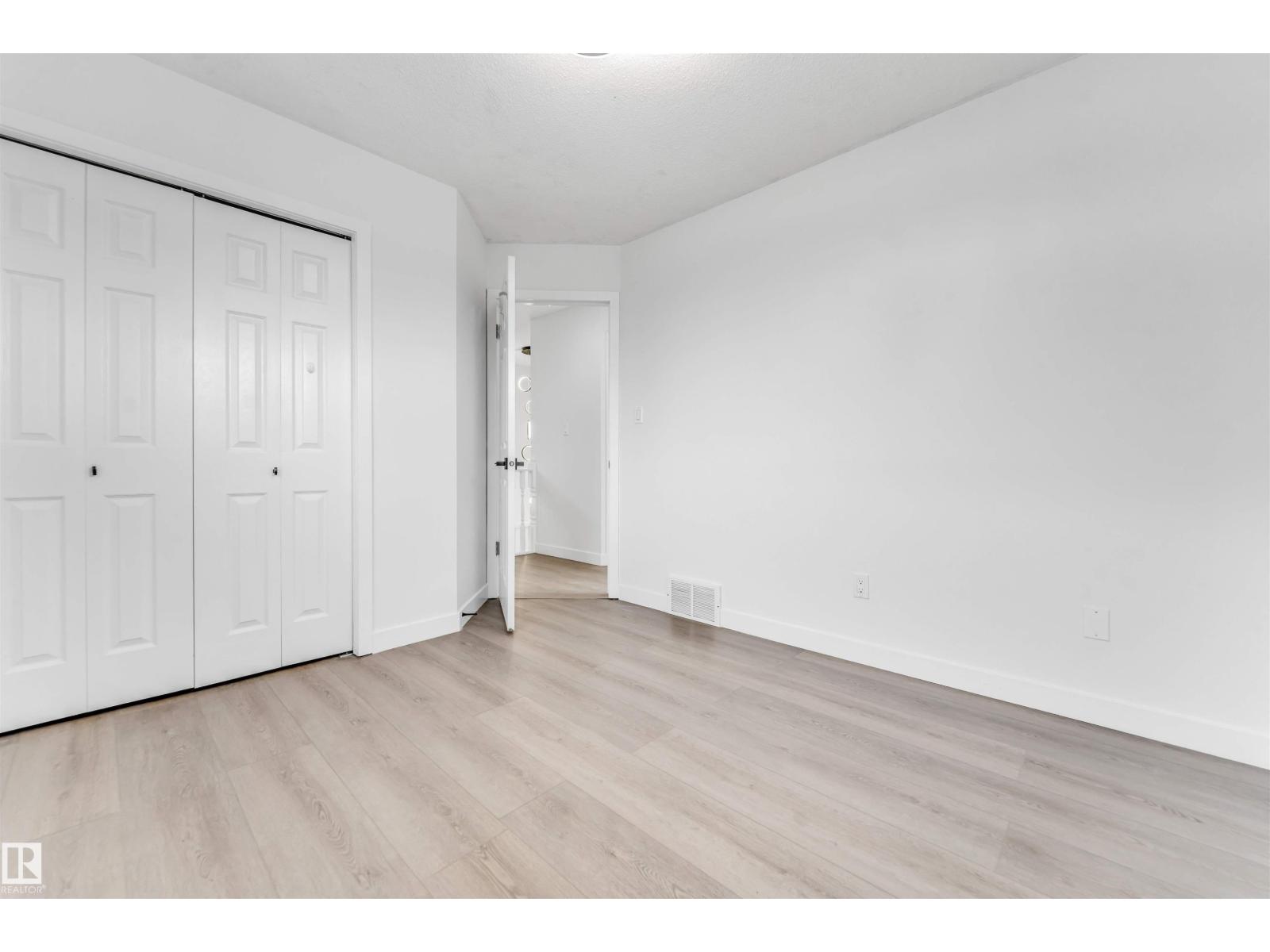 3003 36 St NW, Edmonton, Alberta  T6L 4N5 - Photo 22 - E4513930