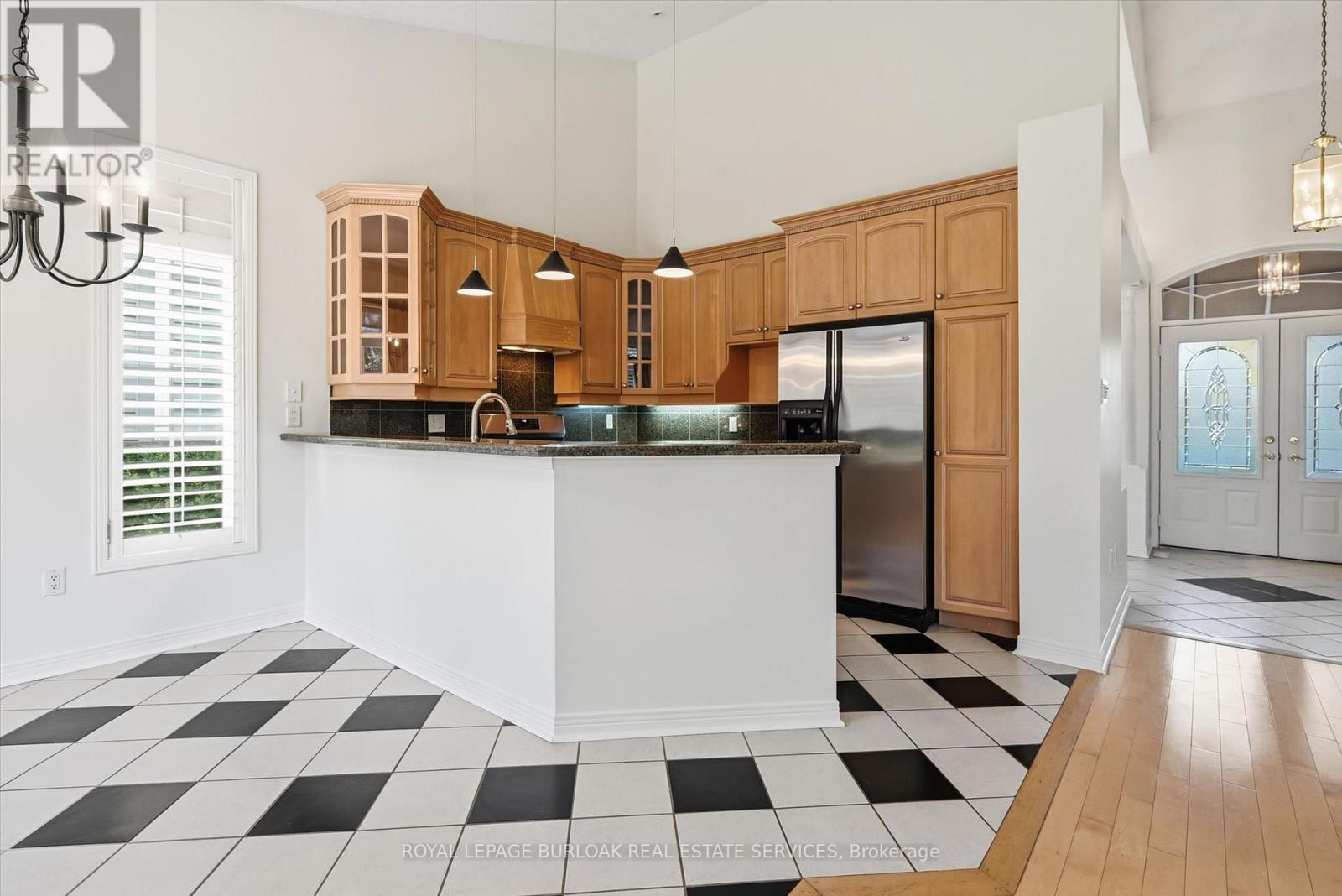 2256 Turnberry Road, Burlington, Ontario  L7M 4S6 - Photo 16 - W14110916