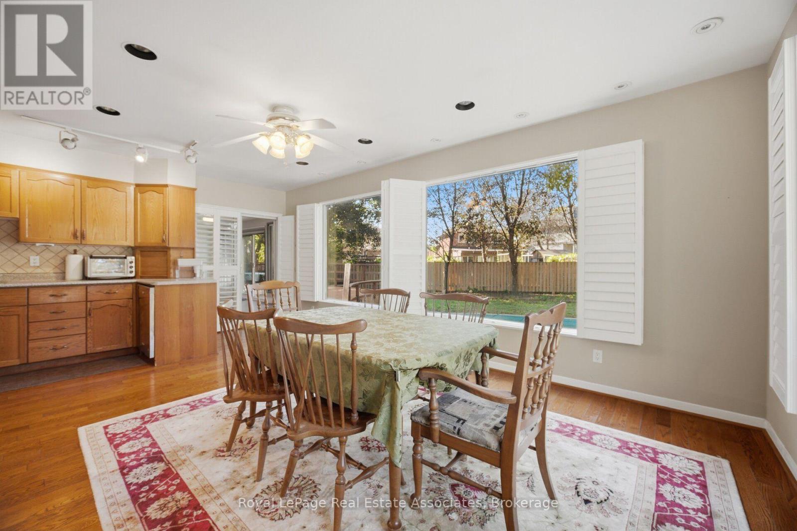 1636 Springwell Avenue, Mississauga (Clarkson), Ontario  L5J 3H9 - Photo 21 - W14110974
