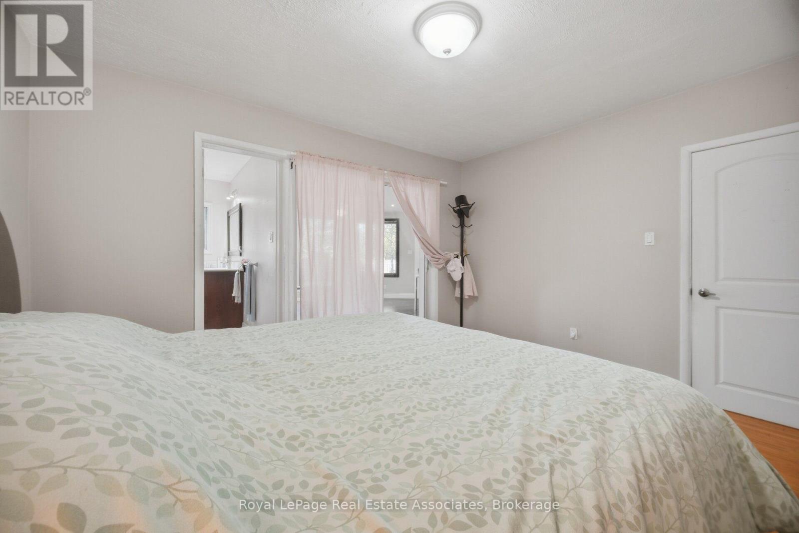 1636 Springwell Avenue, Mississauga (Clarkson), Ontario  L5J 3H9 - Photo 30 - W14110974