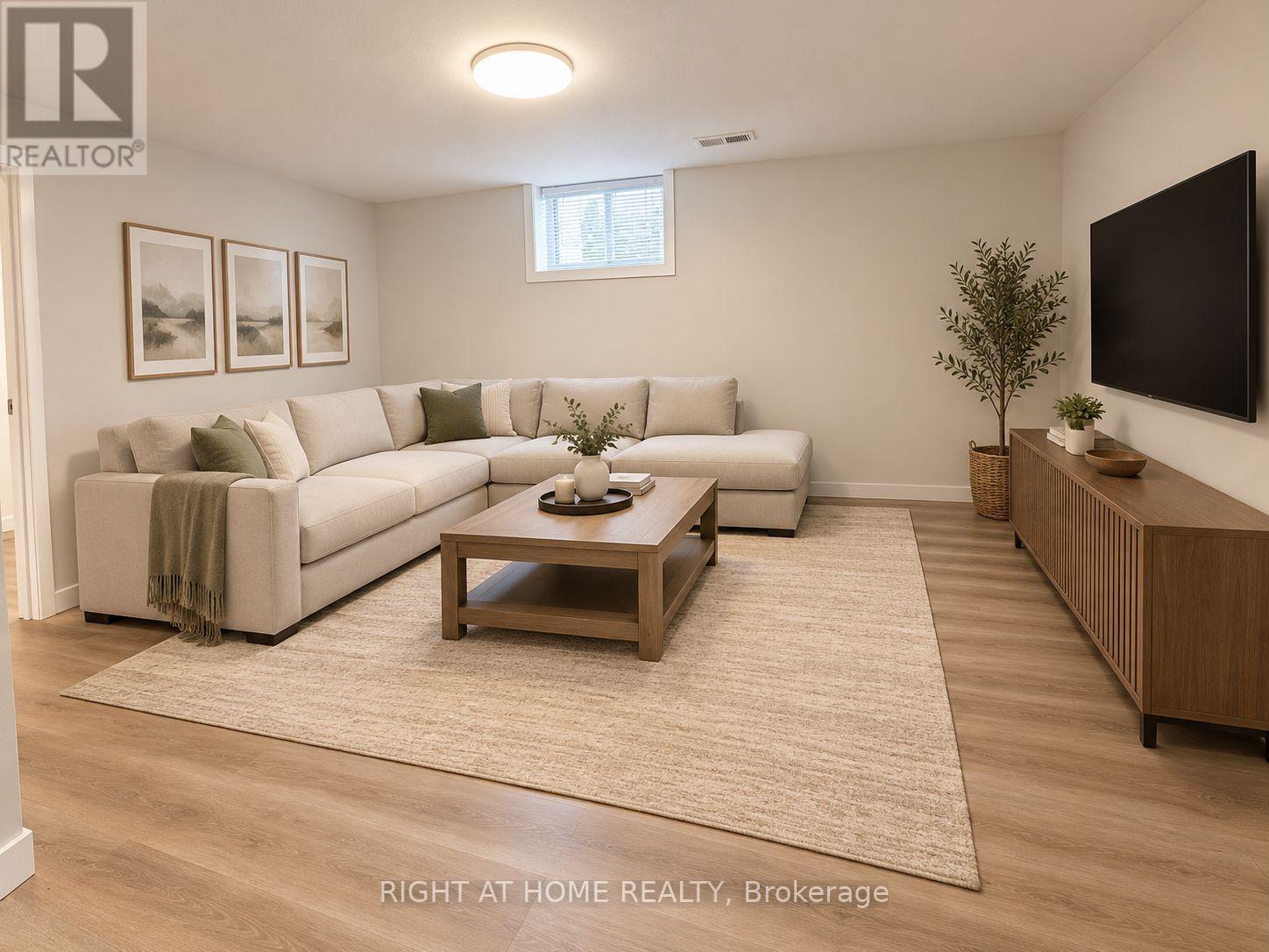 85 Floral Parkway, Toronto, Ontario  M6L 2C3 - Photo 14 - W14110988