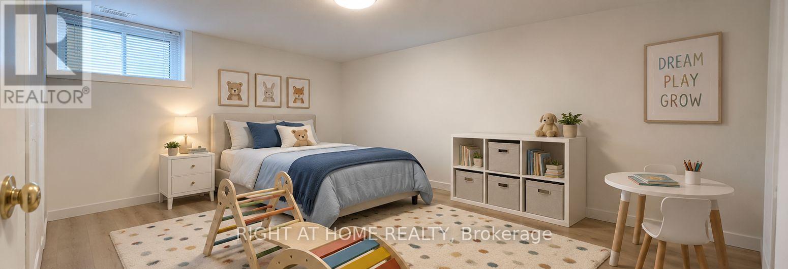 85 Floral Parkway, Toronto, Ontario  M6L 2C3 - Photo 17 - W14110988