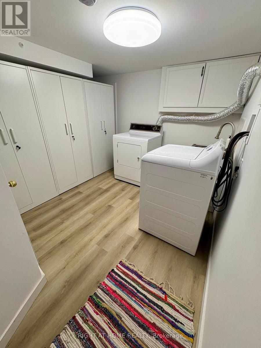 85 Floral Parkway, Toronto, Ontario  M6L 2C3 - Photo 22 - W14110988