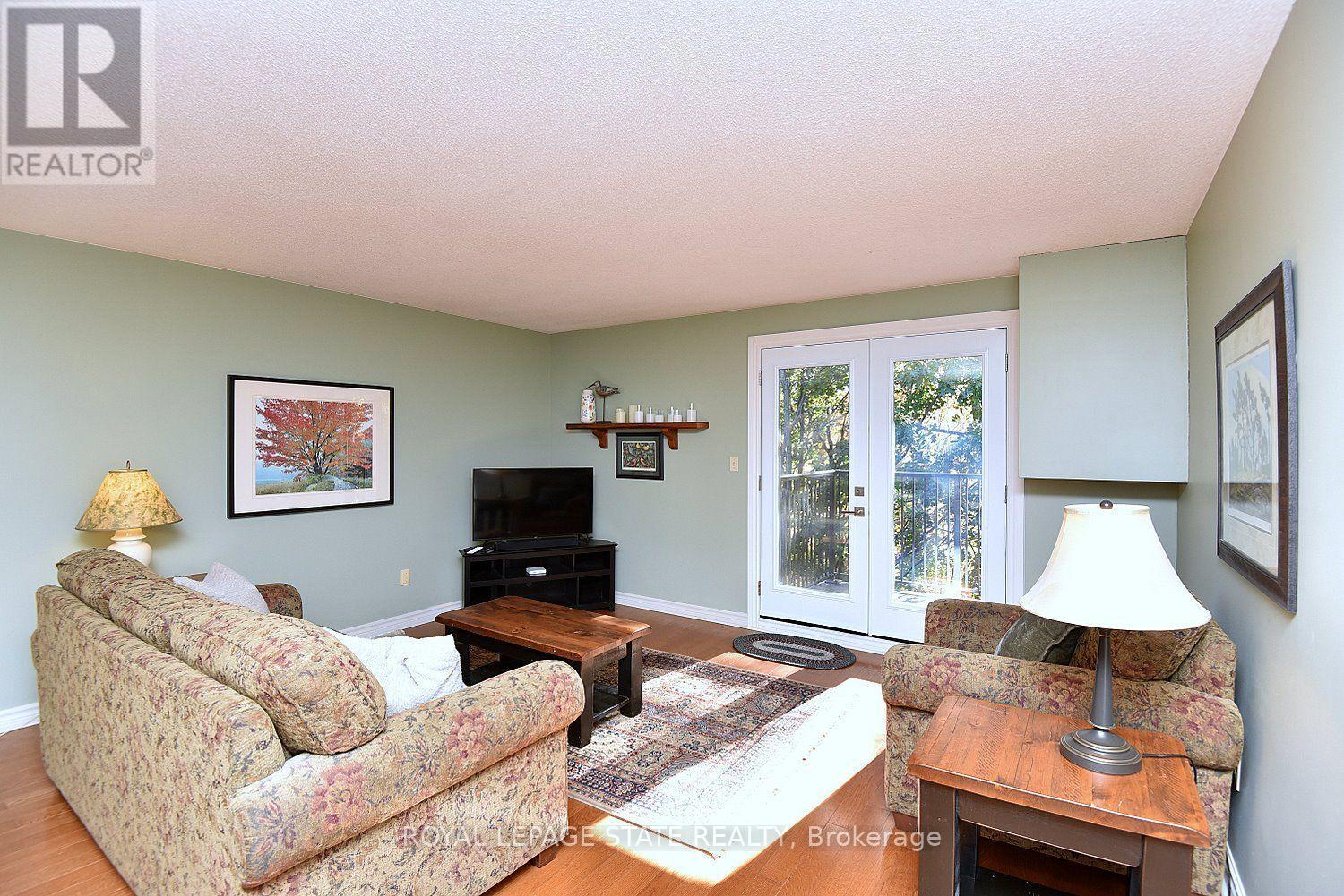 313 - 2030 Cleaver Avenue W, Burlington, Ontario  L7M 4C3 - Photo 8 - W14111012