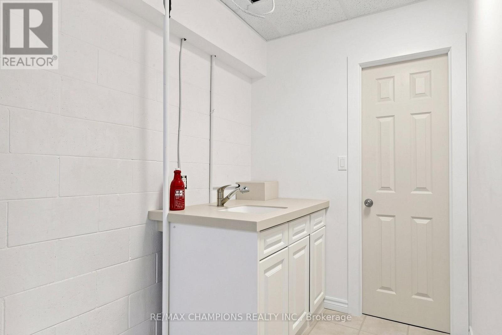 16 - 3 Brewster Road, Brampton, Ontario  L6T 5G9 - Photo 34 - W13871068
