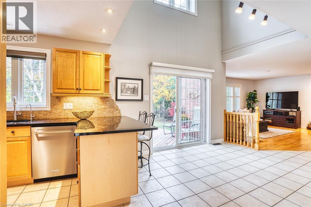 148 Carolinian Lane, Cambridge, Ontario  N1S 5B8 - Photo 15 - 40869527