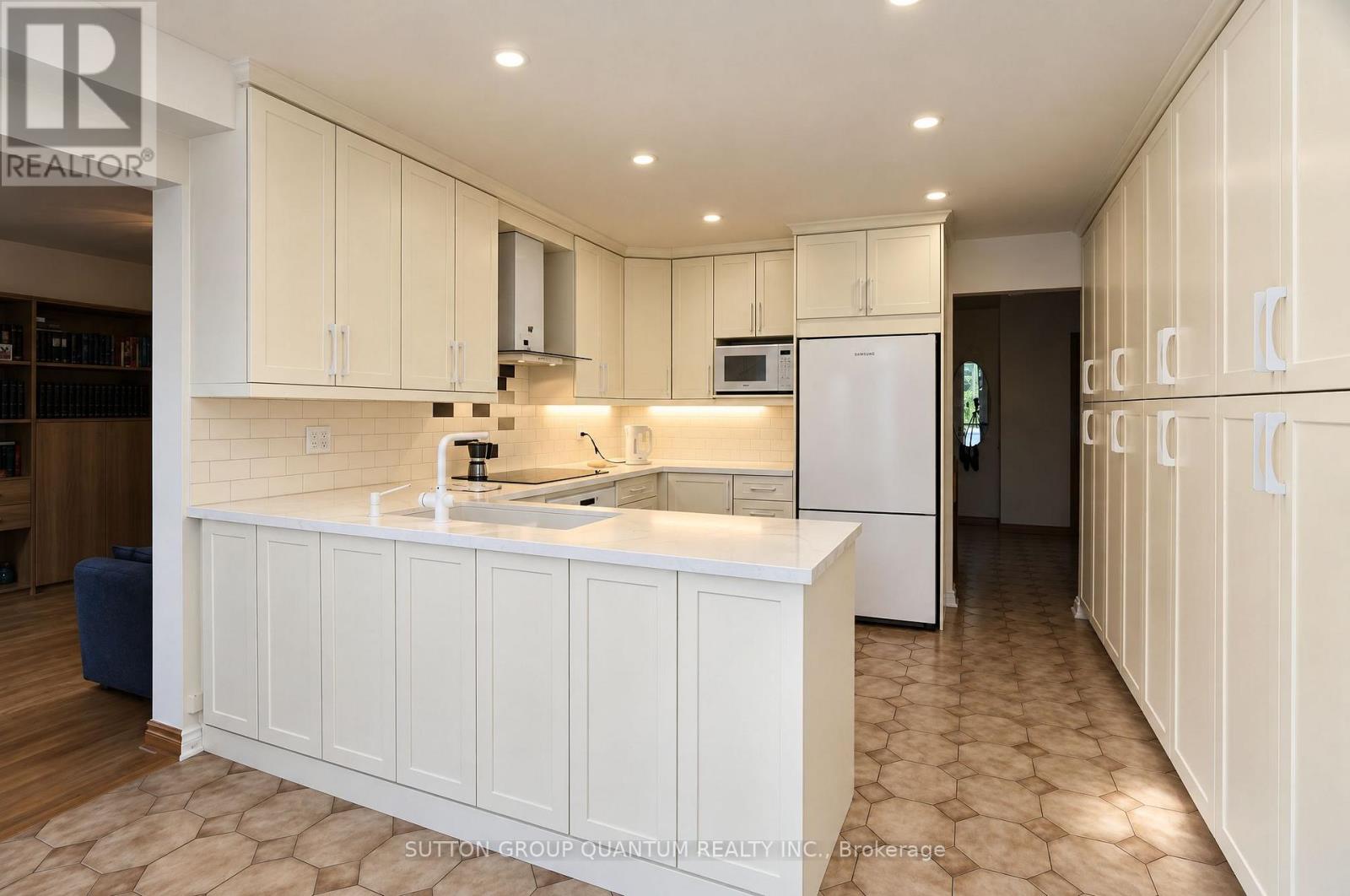 5254 Charnwood Crescent, Mississauga, Ontario L5M 2J9 - Photo 30 - W14090382