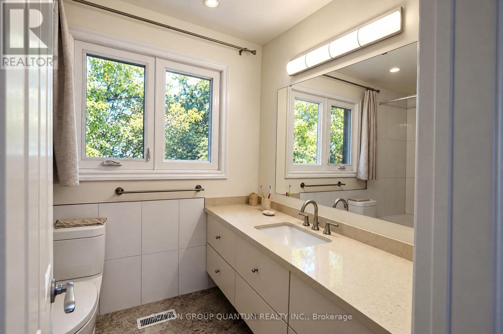 5254 Charnwood Crescent, Mississauga, Ontario L5M 2J9 - Photo 26 - W14090382