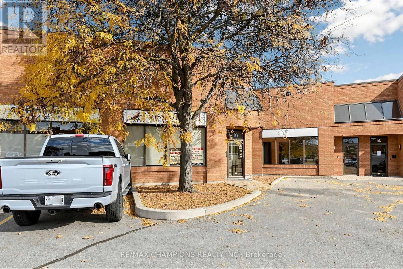 16 - 3 Brewster Road, Brampton, Ontario  L6T 5G9 - Photo 4 - W13871068