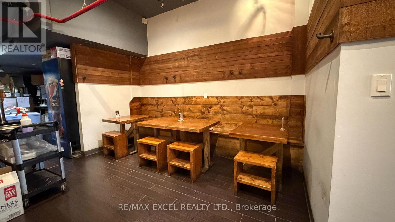 548 Yonge Street, Toronto, Ontario  M4Y 1Y8 - Photo 6 - C13655062