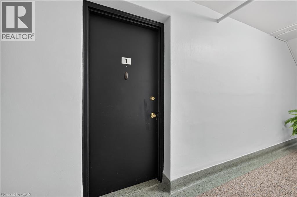 2420 New Street Unit# 1, Halton, Ontario  L7R 1J6 - Photo 5 - 40873216