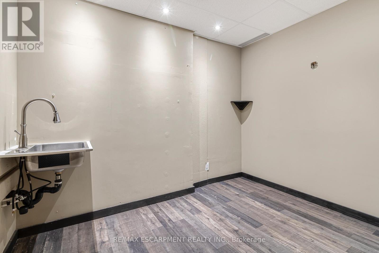 270 Ottawa Street N, Hamilton, Ontario  L8H 3Z9 - Photo 6 - X14110902
