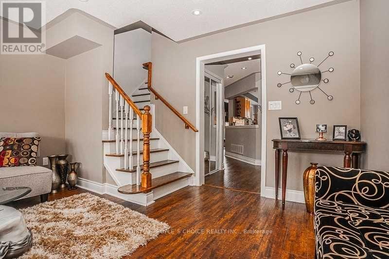 50 Sweetwood Circle W, Brampton, Ontario  L7A 2X7 - Photo 9 - W13884800