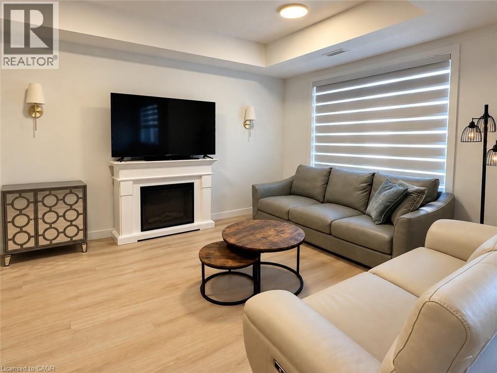 27 Mill Street, Kitchener, Ontario  N2G 0G6 - Photo 4 - 40873506