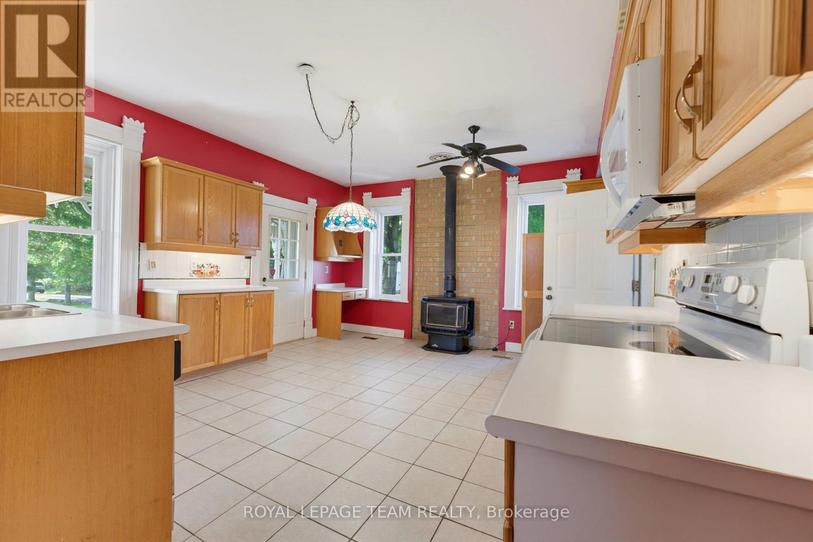 217 Groveton Road, Edwardsburgh/cardinal, Ontario  K0E 1X0 - Photo 4 - X13791140