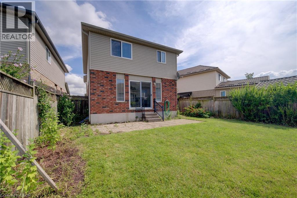 1064 Copper Leaf Crescent, Kitchener, Ontario N2E 3W4 - Photo 37 - 40860555