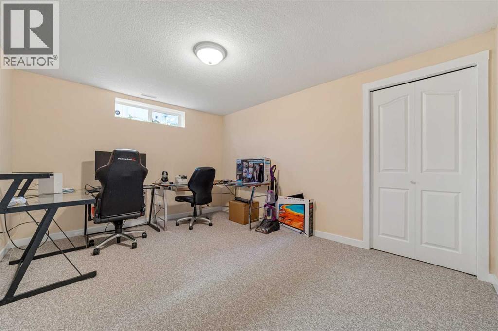 27 Fairmont Garden Road S, Lethbridge, Alberta  T1K 7L2 - Photo 30 - A2351769
