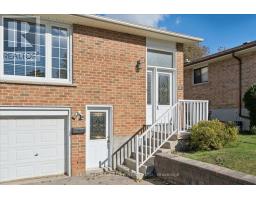 80 MILLHOUSE CRESCENT, Toronto, Ontario