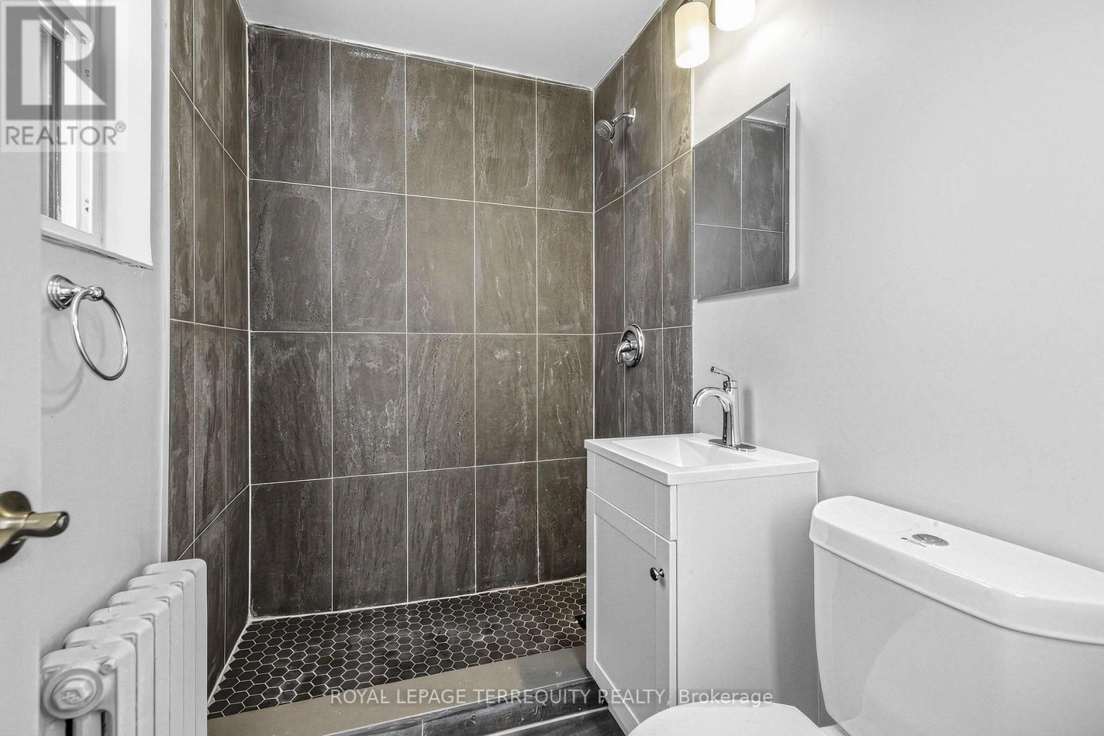 101 - 2550 Keele Street, Toronto, Ontario M6L 2N8 - Photo 13 - W14093612