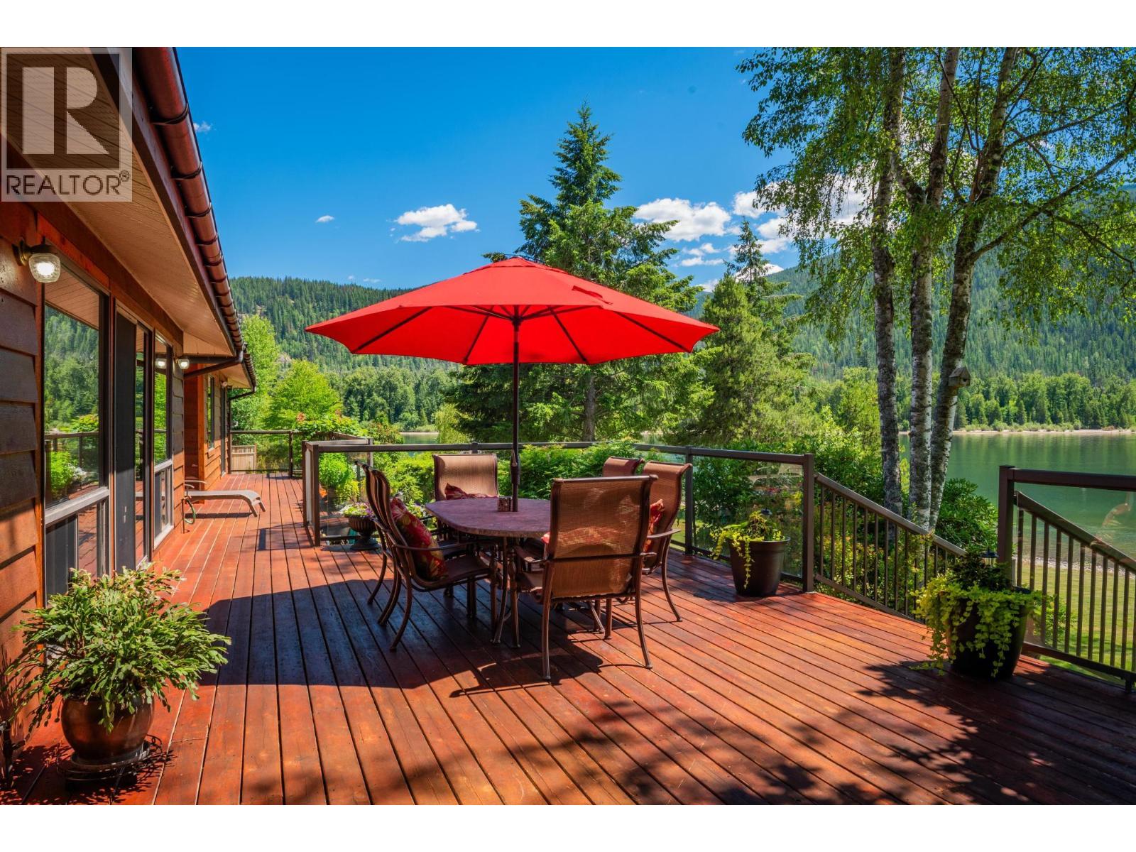 3918 Macgregor West Road, Nelson, British Columbia V1L 6M8 - Photo 42 - 10404324