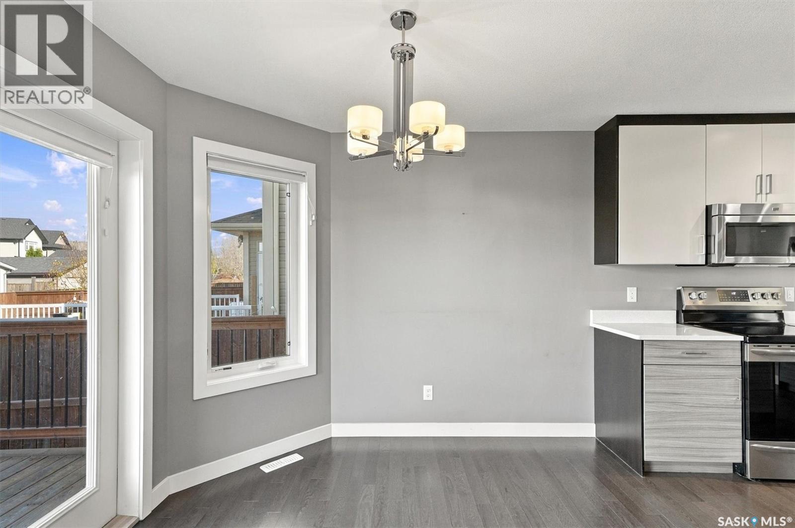 319 Langlois Way, Saskatoon, Saskatchewan  S7T 0M9 - Photo 15 - SK051746
