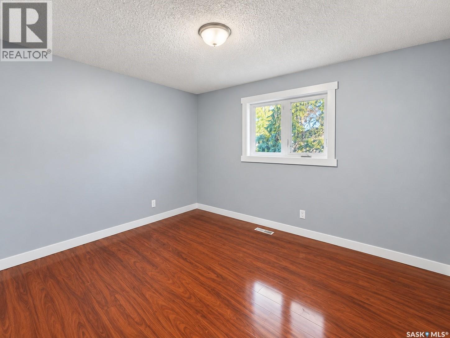 5309 2nd Avenue N, Regina, Saskatchewan  S4R 0Z5 - Photo 11 - SK051275