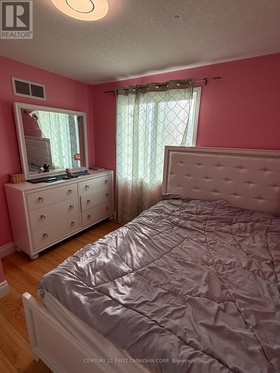 75 Rossmore Court, London South, Ontario  N6C 6B7 - Photo 9 - X14111198