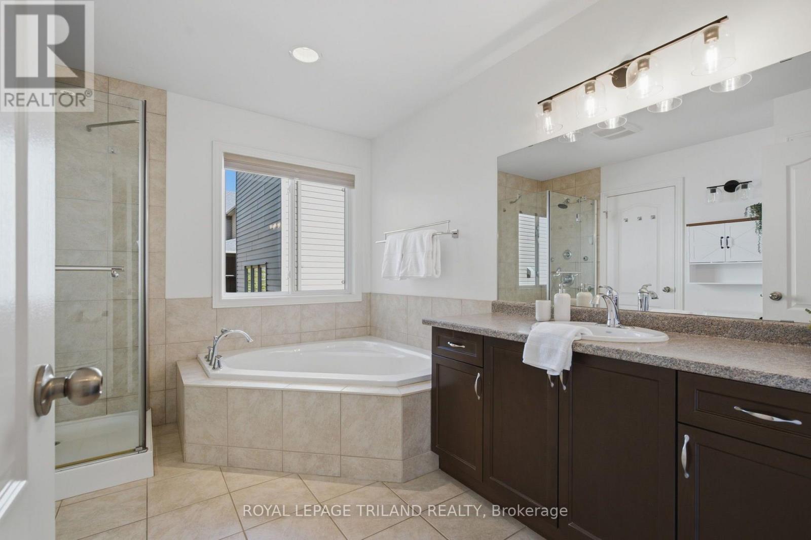 2039 Springridge Drive, London North, Ontario  N5X 0H1 - Photo 24 - X14111274