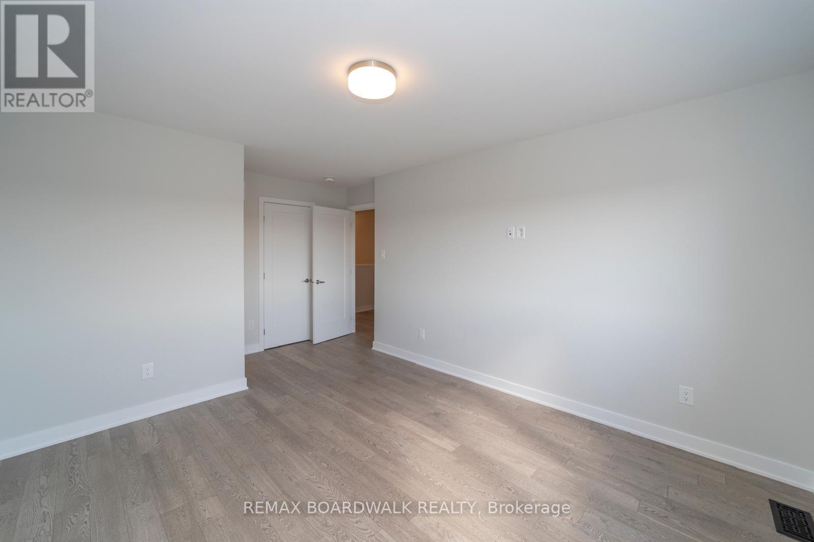 128 Main Halyard Lane, Ottawa, Ontario  K2J 7B6 - Photo 17 - X14111040