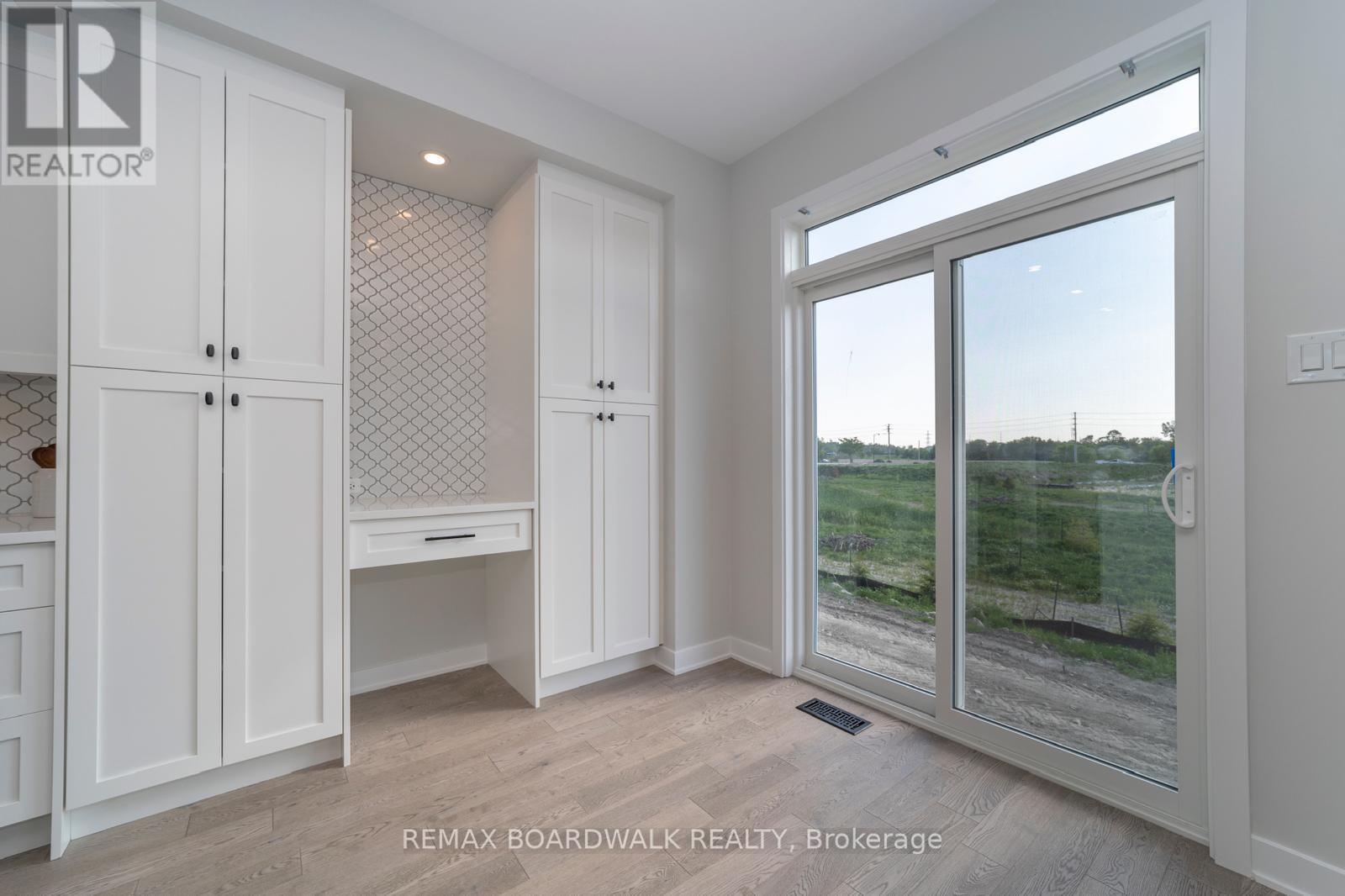 128 Main Halyard Lane, Ottawa, Ontario  K2J 7B6 - Photo 9 - X14111040