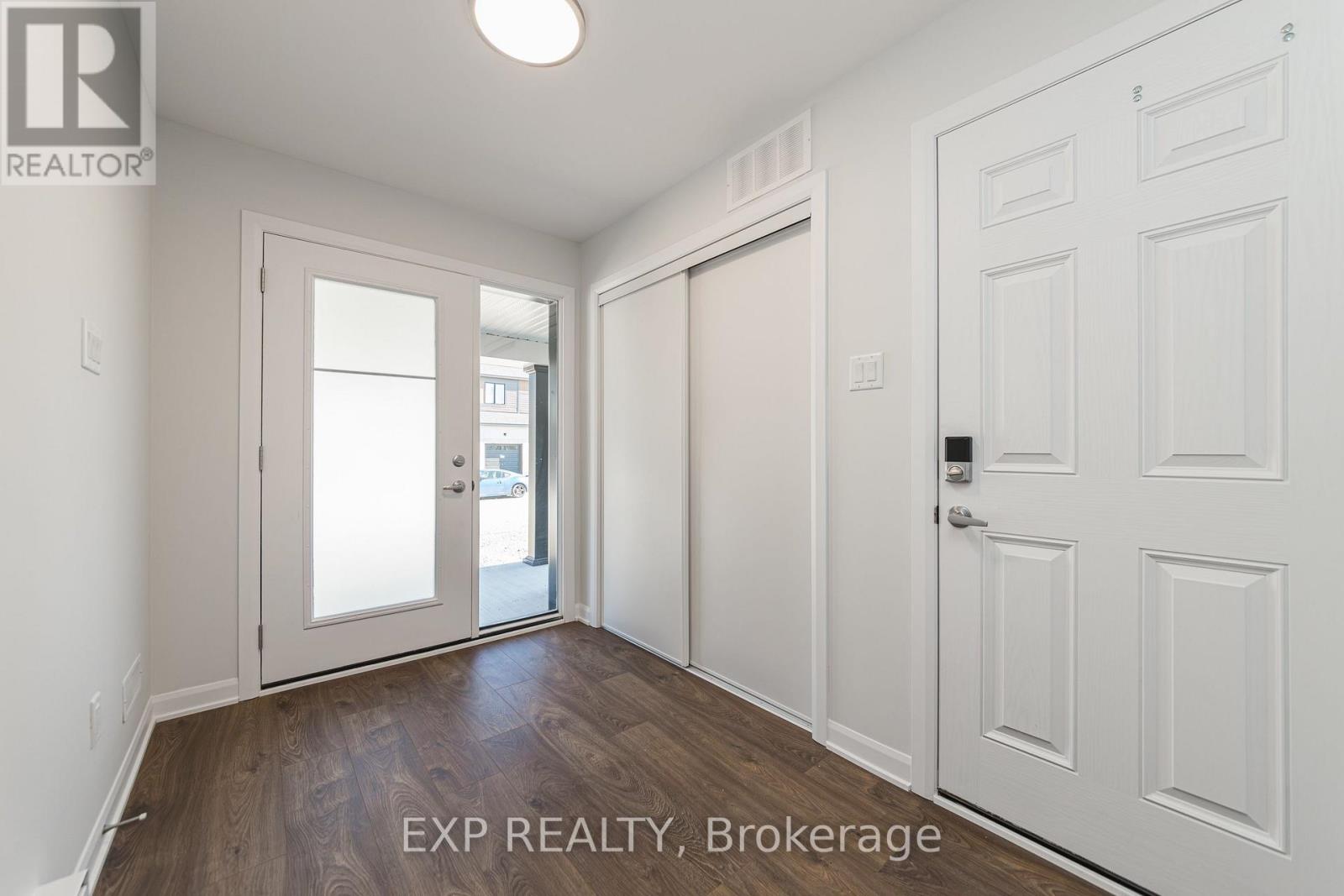 659 Moonglade Crescent, Ottawa, Ontario  K2J 7N2 - Photo 4 - X14111122