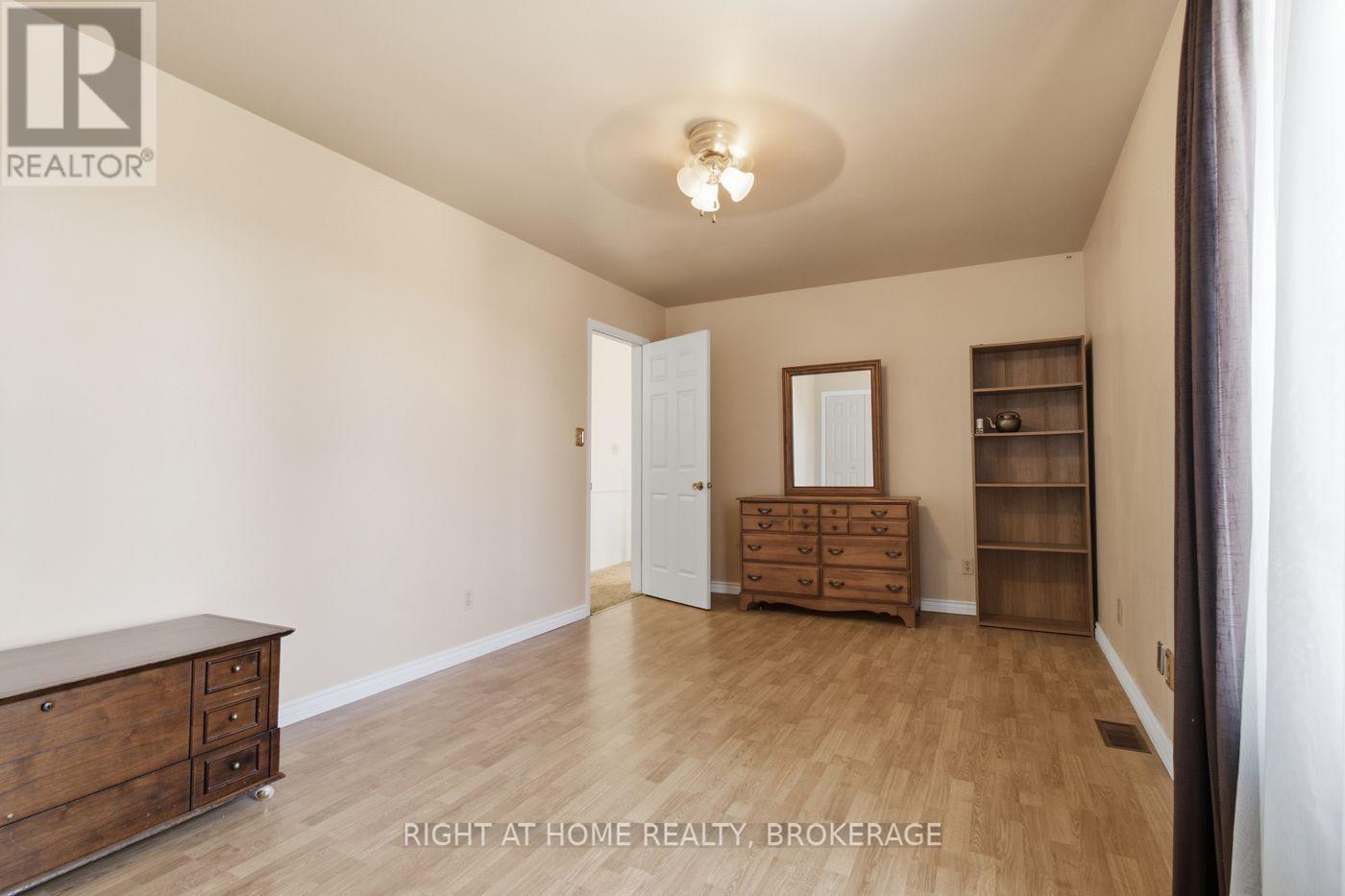 7060 Garner Road, Niagara Falls, Ontario  L2E 6S4 - Photo 14 - X14111046