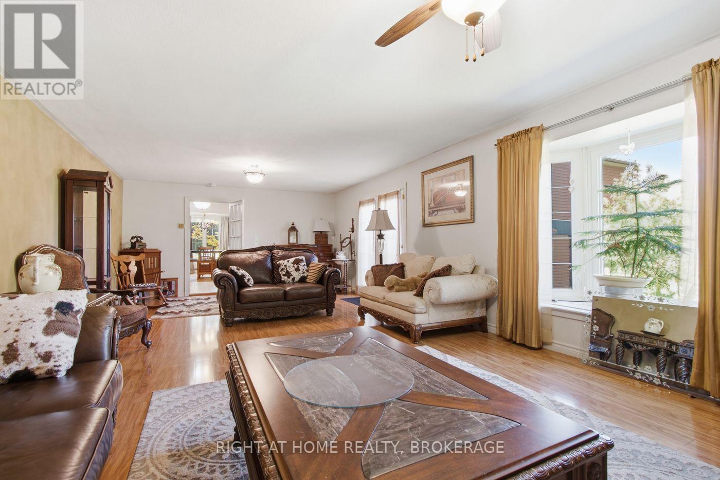 7060 Garner Road, Niagara Falls, Ontario  L2E 6S4 - Photo 28 - X14111046