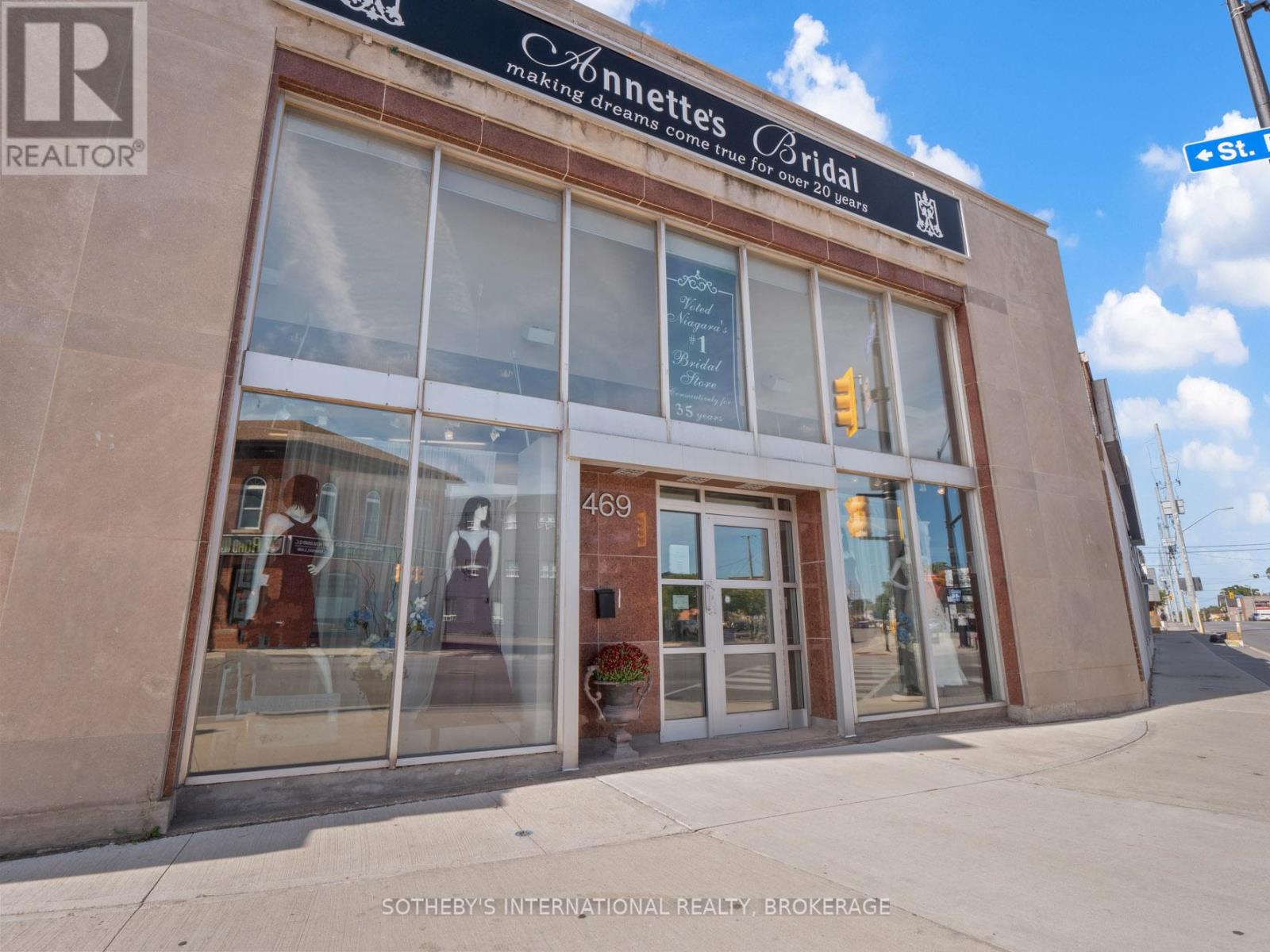 469 ST. PAUL STREET, St. Catharines, Ontario