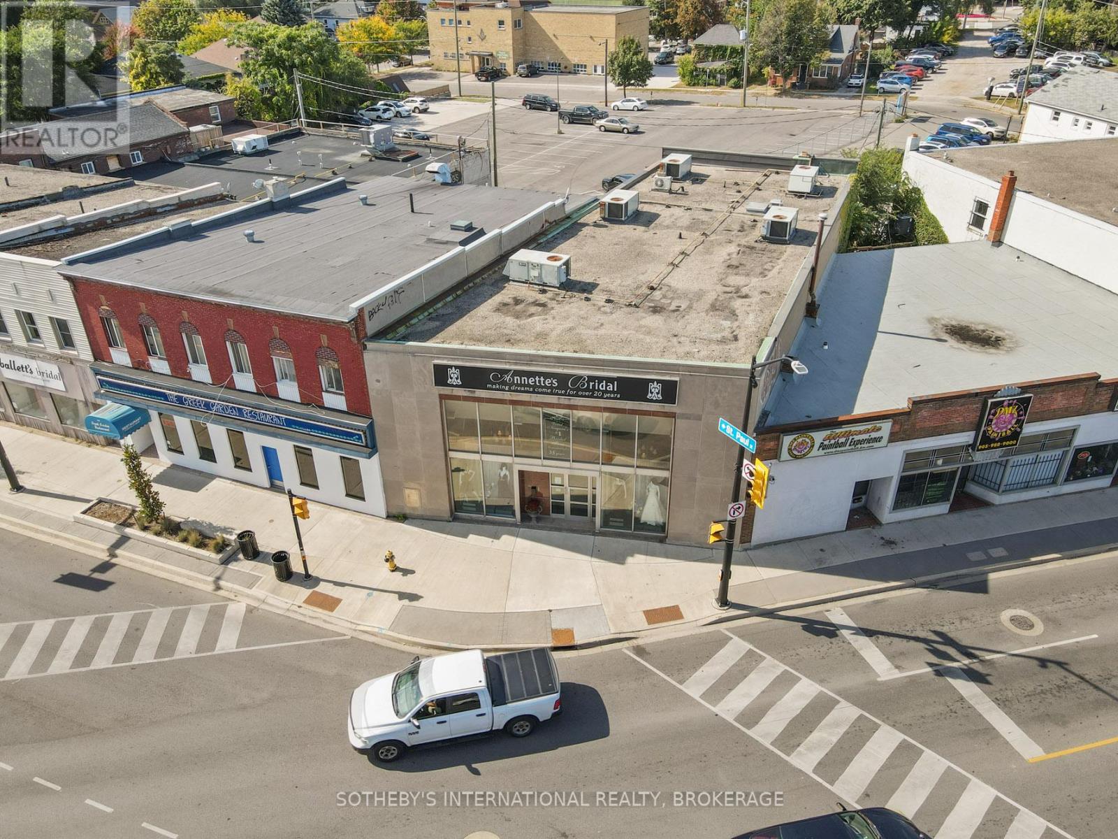 469 St. Paul Street, St. Catharines, Ontario  L2R 3N4 - Photo 4 - X14111178