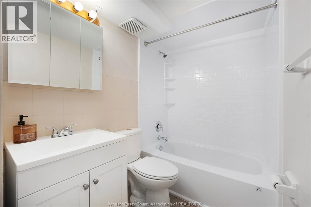 111 Riverside Unit# 711, Windsor, Ontario  N9A 2S6 - Photo 14 - 26026103