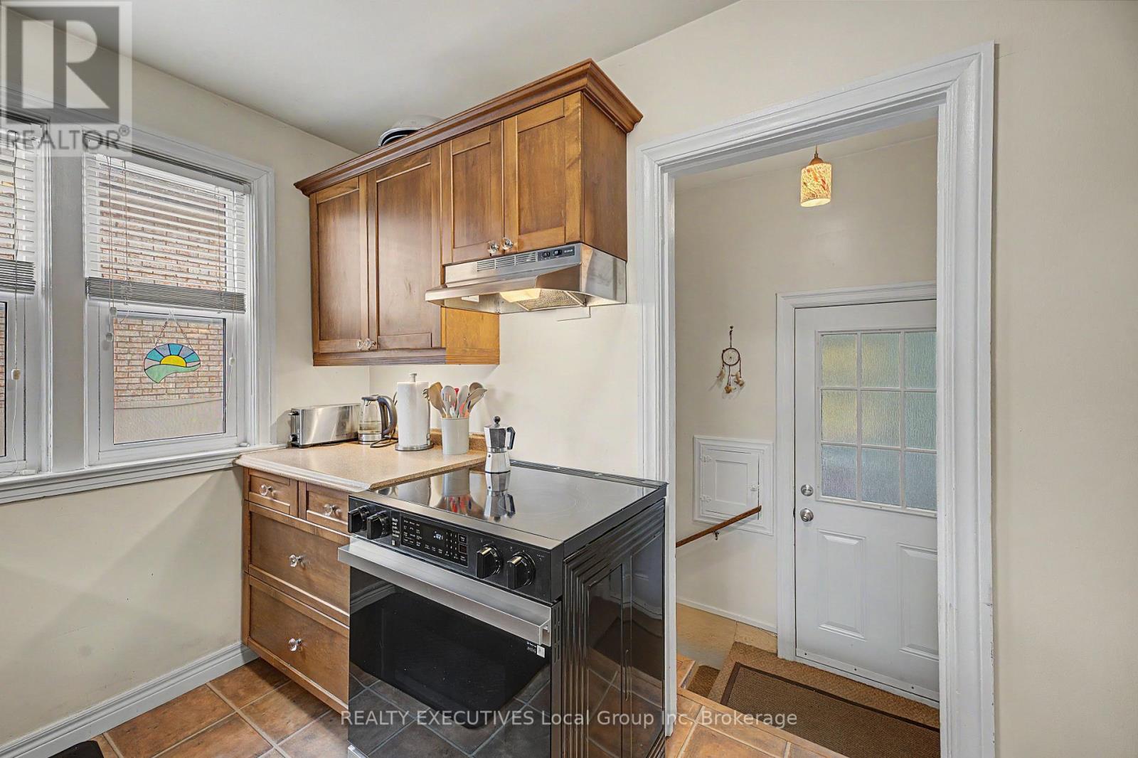 1778 Cassells Street, North Bay (Central), Ontario  P1B 4C7 - Photo 7 - X14111092